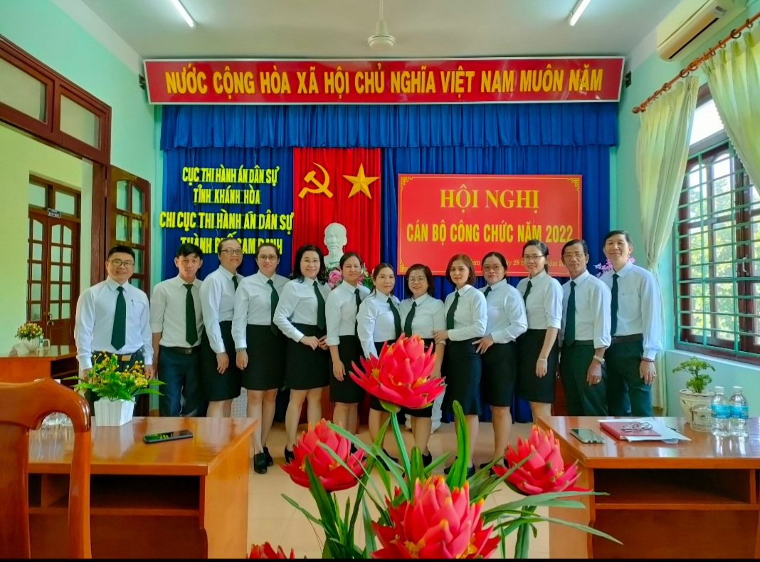 Chi cục Thi hành dân sự thành phố Cam Ranh tổ chức Hội nghị Cán bộ, công chức năm 2022