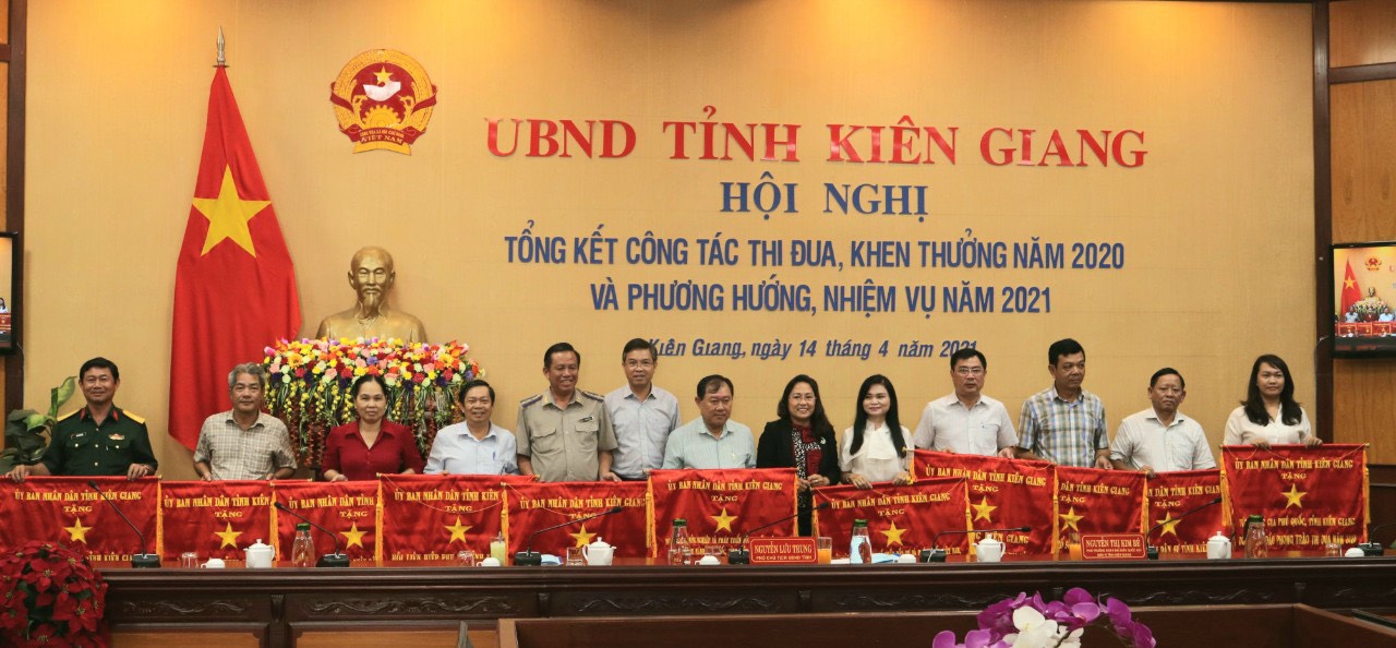 Cục Thi hành án dân sự tỉnh Kiên Giang đơn vị dẫn đầu Khối Thi đua số 12
