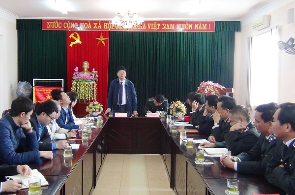 Thứ trưởng Nguyễn Thanh Tịnh và đoàn công tác của Bộ Tư pháp thăm và làm việc với Cục THADS tỉnh Tuyên Quang