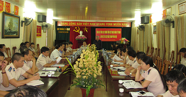 Tổng cục trưởng Hoàng Sỹ Thành chỉ đạo công tác thi hành án dân sự tại Cục Thi hành án dân sự thành phố Hà Nội