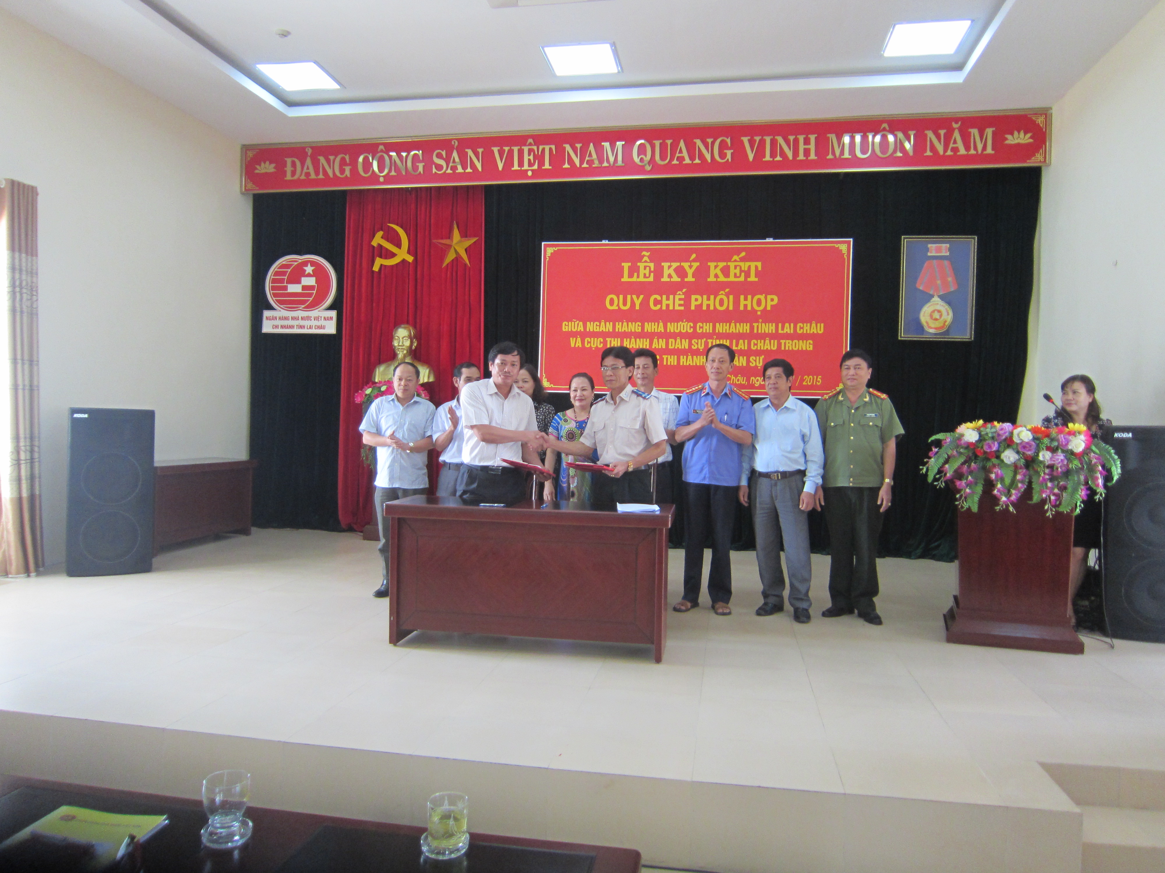Cục Thi hành án dân sự tỉnh Lai Châu và Ngân hàng nhà nước Việt Nam chỉ nhánh tỉnh Lai Châu ký kết quy chế phối hợp trong công tác Thi hành án dân sự.
