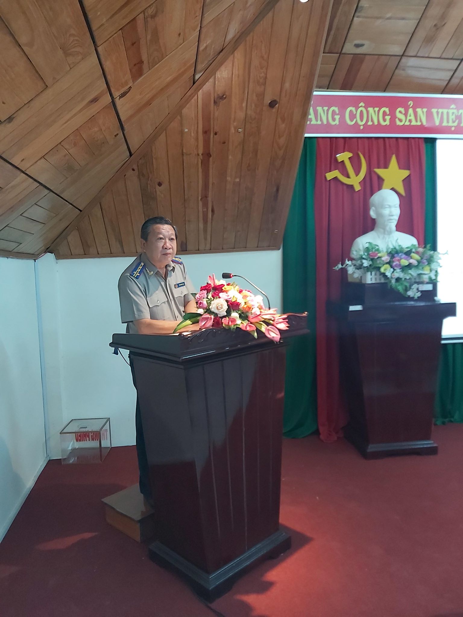 Hội nghị điển hình tiên tiến 05 năm (giai đoạn 2015 - 2020) Cục thi hành án dân sự tỉnh Lâm Đồng