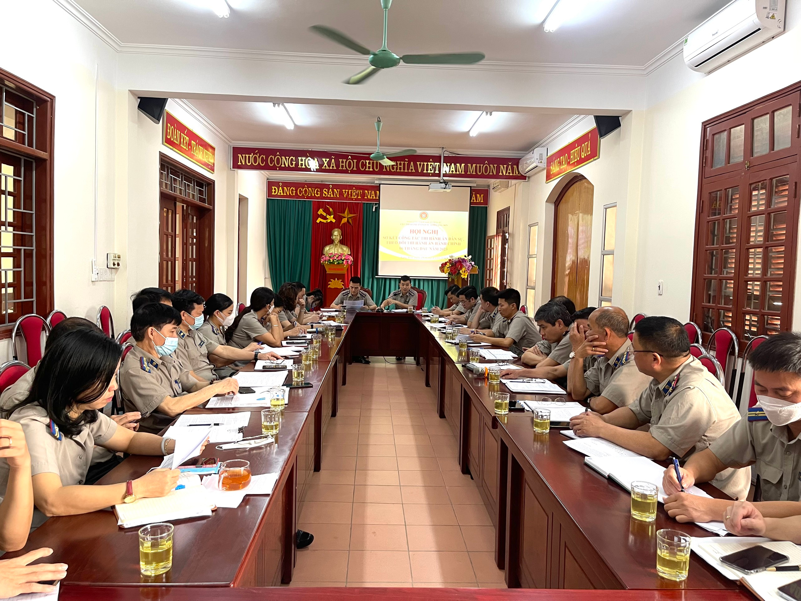 Cục Thi hành án dân sự tỉnh Lạng Sơn tổ chức Hội nghị sơ kết công tác thi hành án dân sự, theo dõi thi hành án hành chính 06 tháng đầu năm 2023