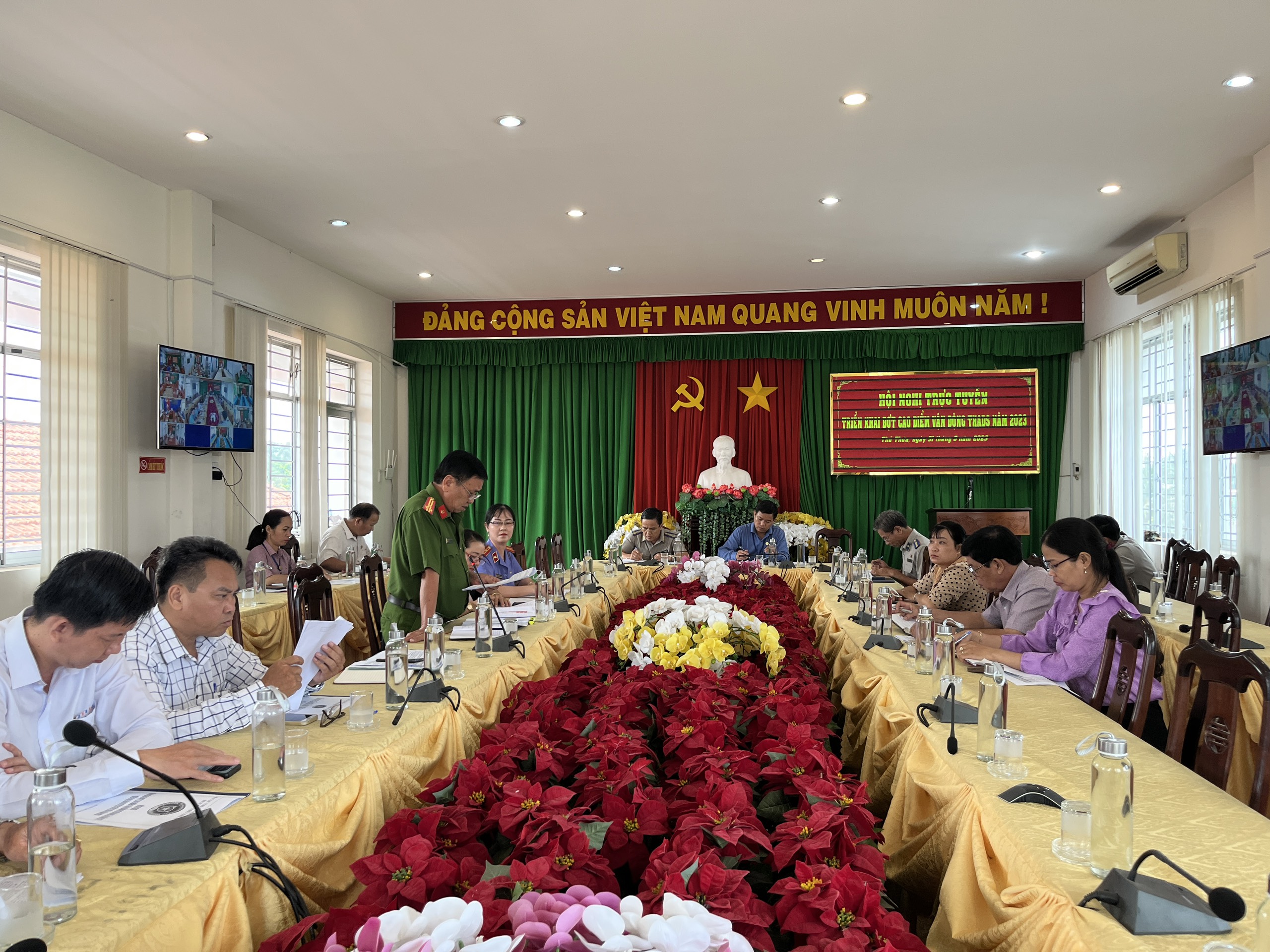 Thủ Thừa: tổ chức Hội nghị triển khai cao điểm vận động THADS năm 2023