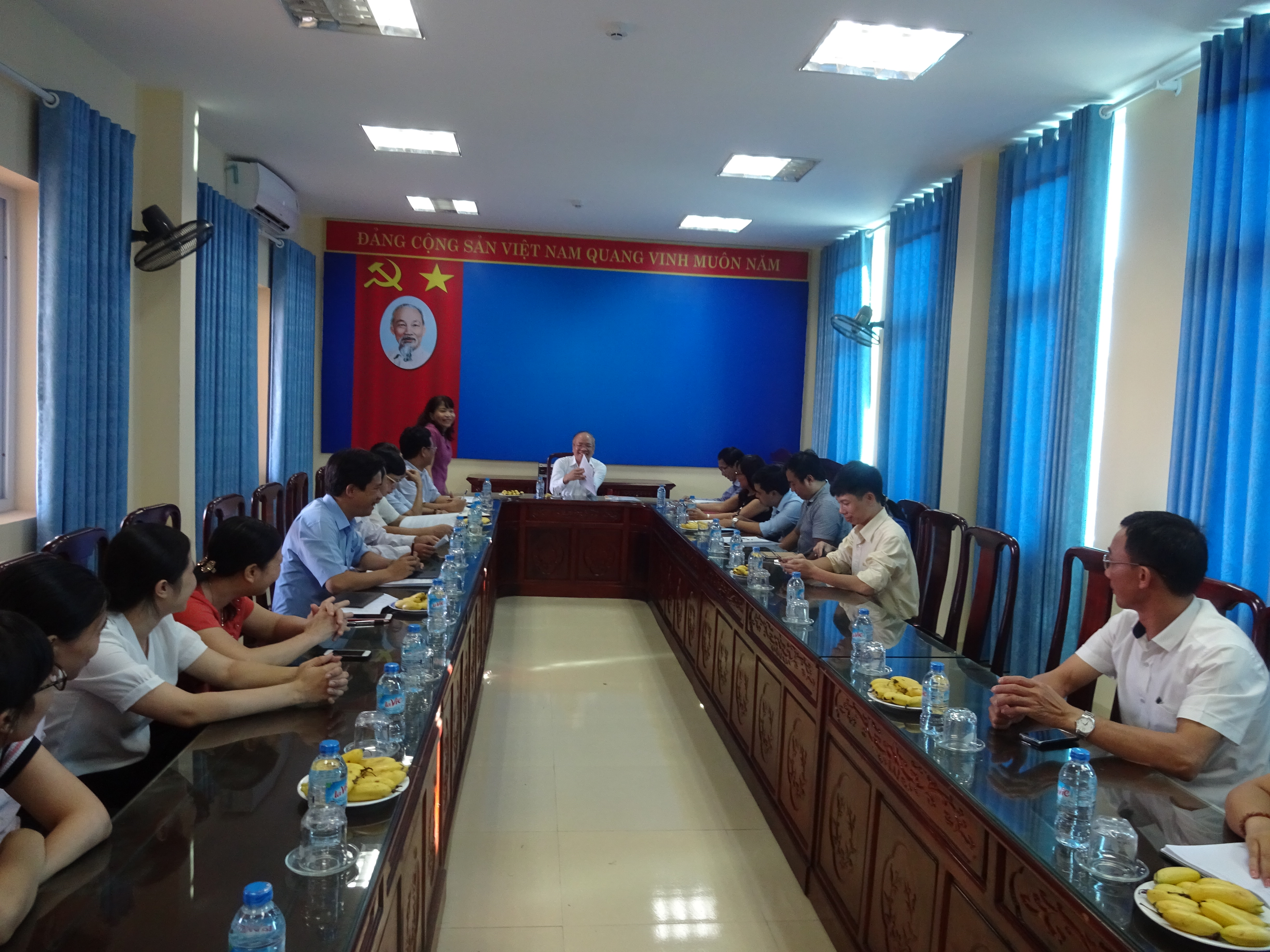 Thứ trưởng bộ Tư pháp Phan Chí Hiếu thăm và làm việc tại Cục Thi hành án dân sự tỉnh Nam Định