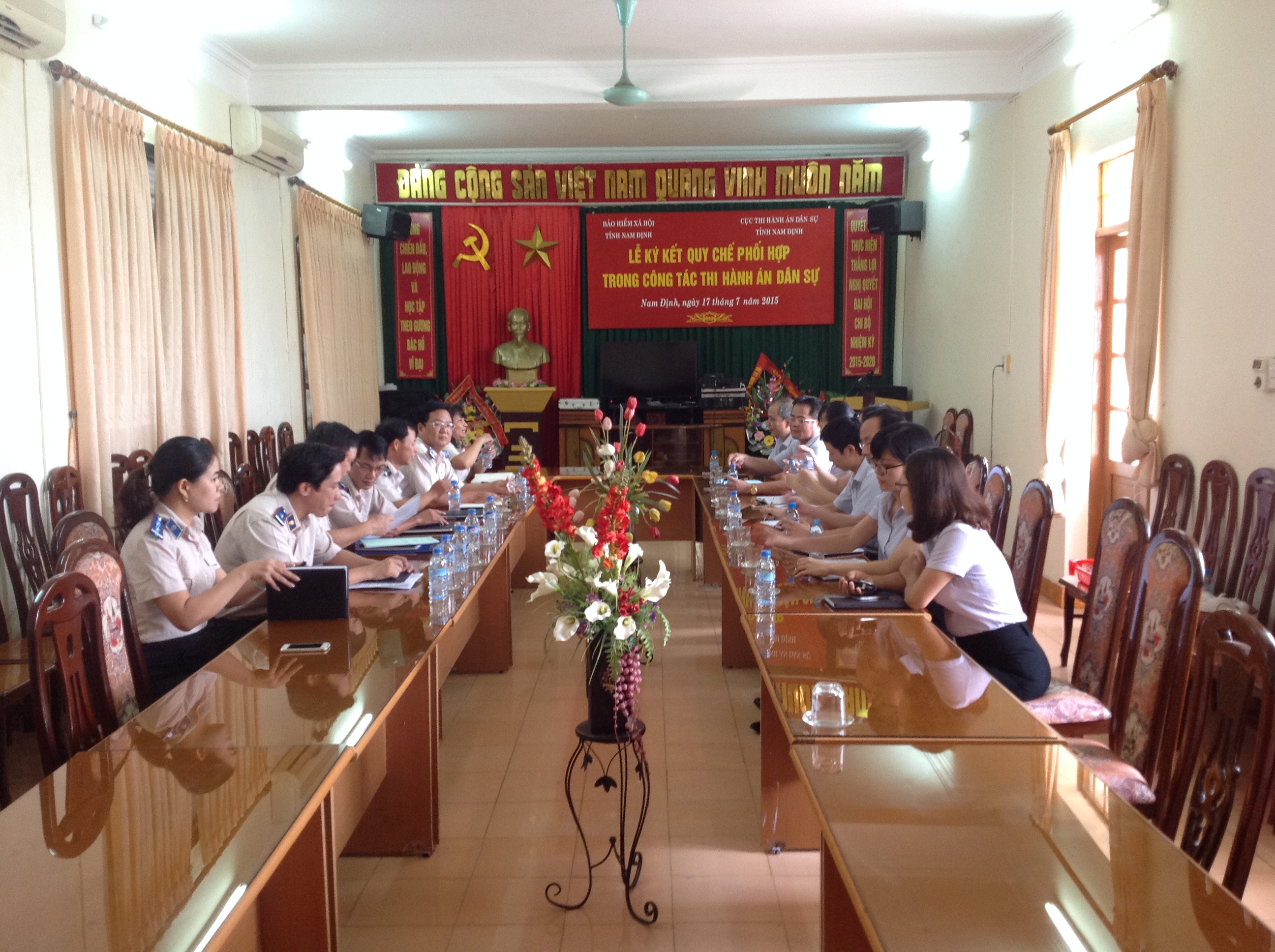 Lễ ký kết Quy chế phối hợp trong công tác thi hành án dân sự giữa Cục Thi hành án dân sự tỉnh Nam Định với Bảo hiểm xã hội tỉnh Nam Định