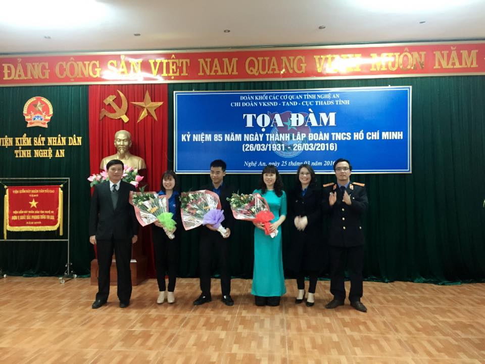 Chi đoàn Cục THADS tỉnh,TAND tỉnh và VKSND tỉnh từng bừng tổ chức kỷ niệm 85 năm ngày thành lập Đoàn TNCS Hồ Chí Minh (26/3/1931-26/3/2016)