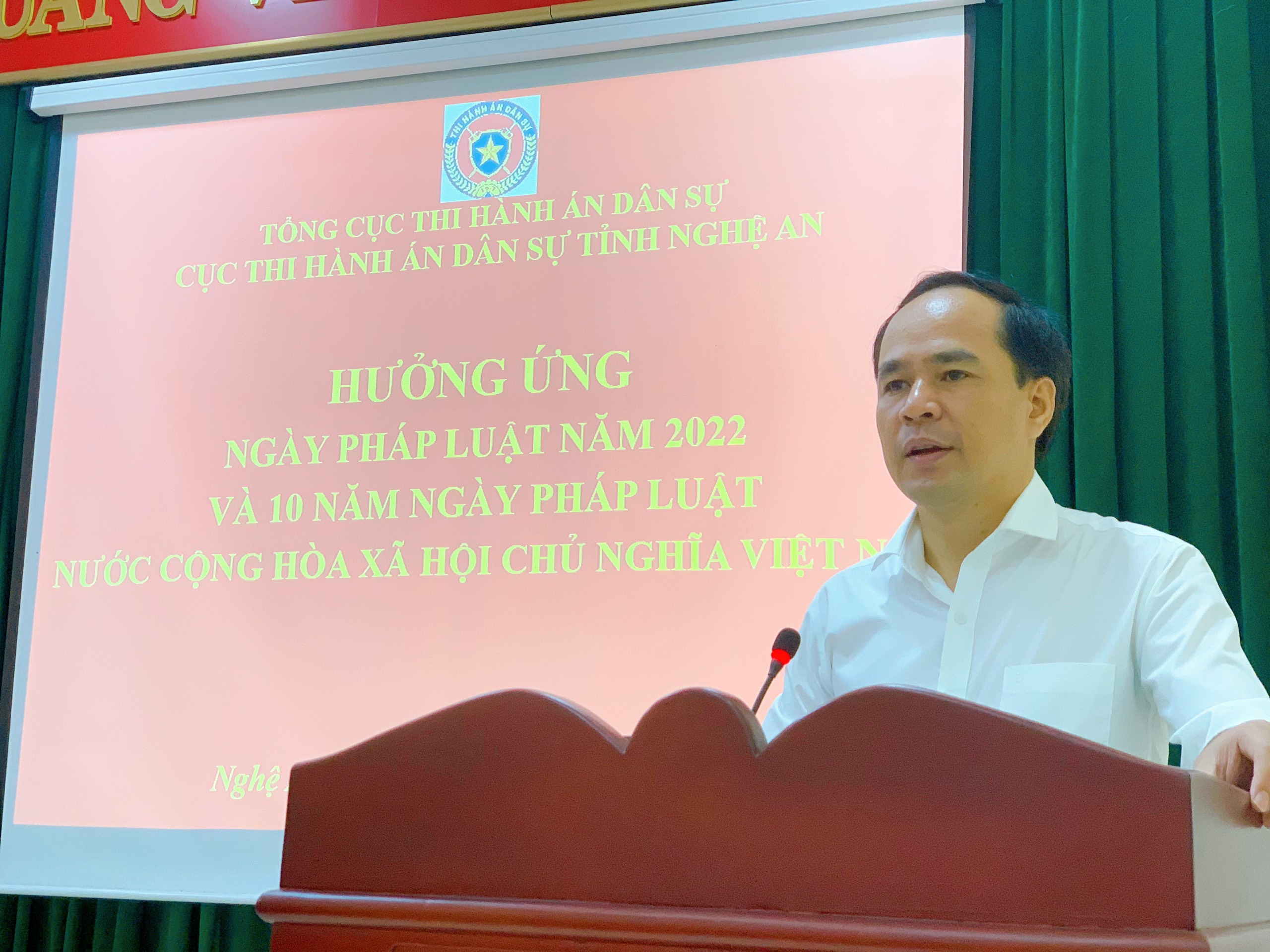 Cục Thi hành án dân sự tỉnh Nghệ An Hưởng ứng Ngày pháp luật năm 2022 và 10 năm  Ngày Pháp luật nước Cộng hoà xã hội chủ nghĩa Việt Nam