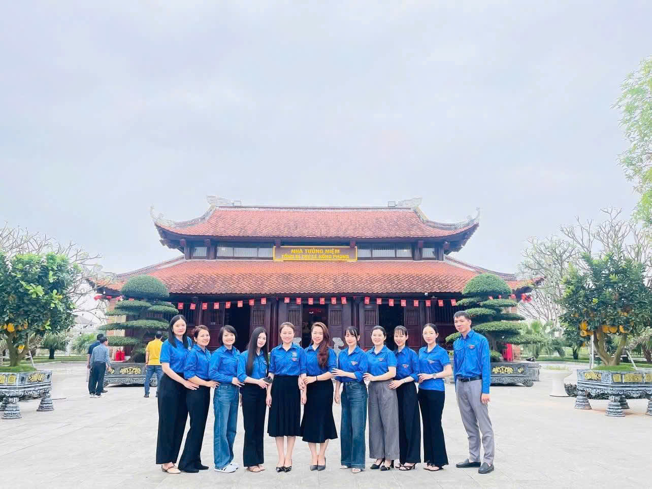 Chi đoàn Thi hành án dân sự tỉnh Nghệ An - sôi nổi chuỗi hoạt động chào mừng lễ kỷ niệm 95 năm ngày thành lập đoàn TNCS Hồ Chí Minh và hướng tới kỷ niệm 80 năm thành lập ngành Thi hành án dân sự