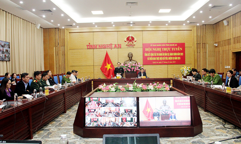 UBND tỉnh và UBND các huyện, thành phố, thị xã trên địa bàn tỉnh Nghệ An tổ chức Hội nghị tổng kết công tác Thi hành án dân sự, hành chính, tổng kết hoạt động của Ban chỉ đạo Thi hành án dân sự năm 2023 và triển khai thực hiện chỉ tiêu, nhiệm vụ năm 2024
