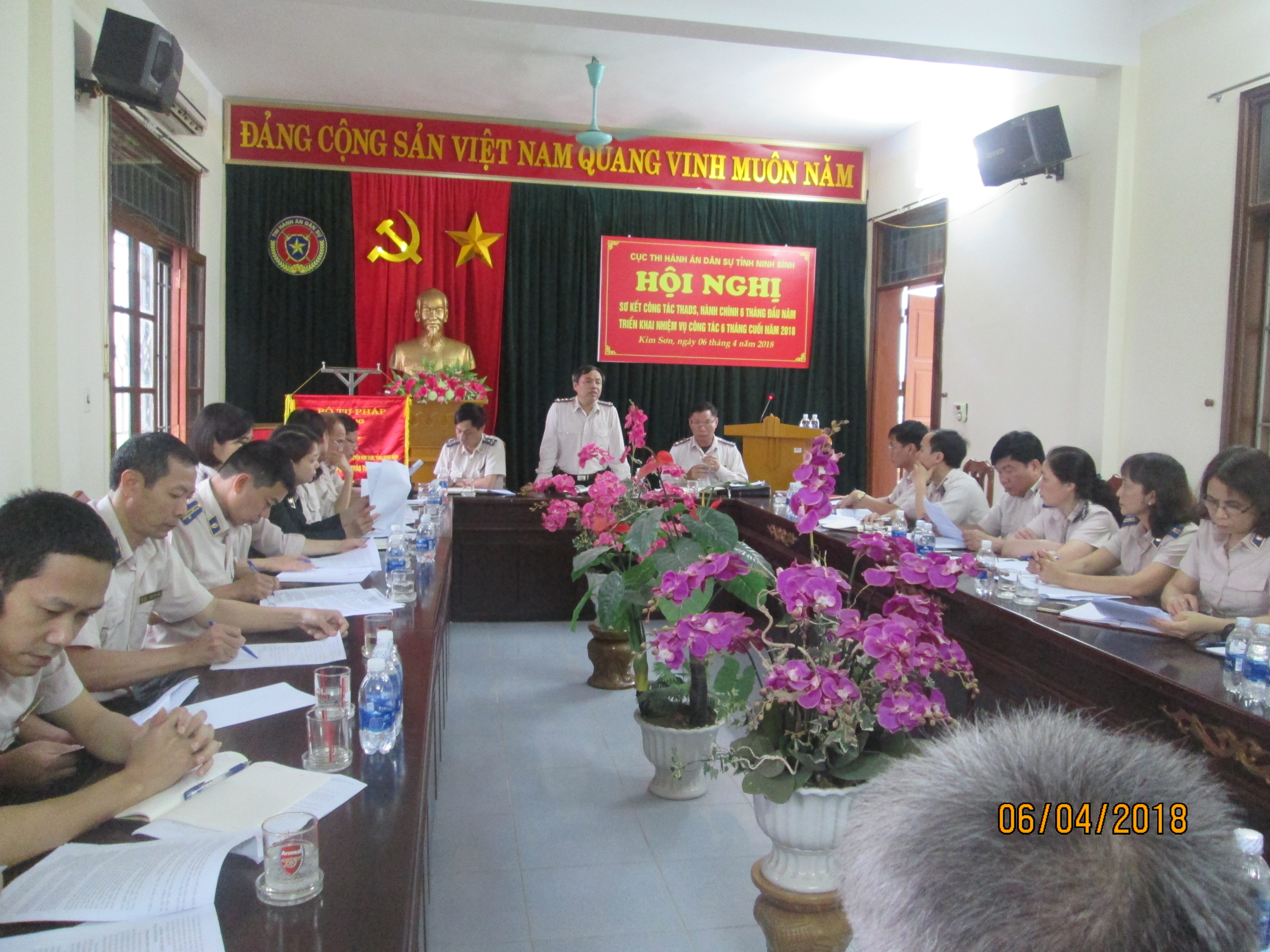 Cục Thi hành án dân sự tỉnh Ninh Bình tổ chức Hội nghị sơ kết công tác thi hành án dân sự, hành chính 6 tháng đầu năm 2018.