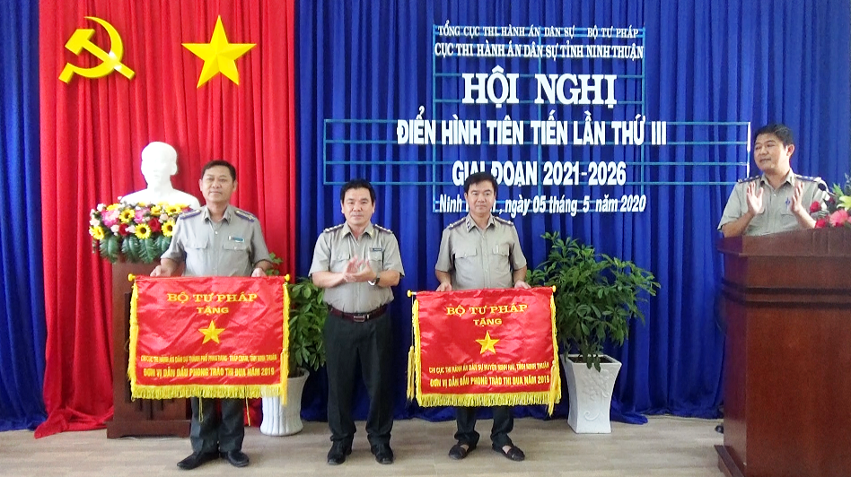 Cục Thi hành án dân sự tỉnh Ninh Thuận tổ chức Hội nghị điển hình tiên tiến lần thứ III, giai đoạn 2021-2025