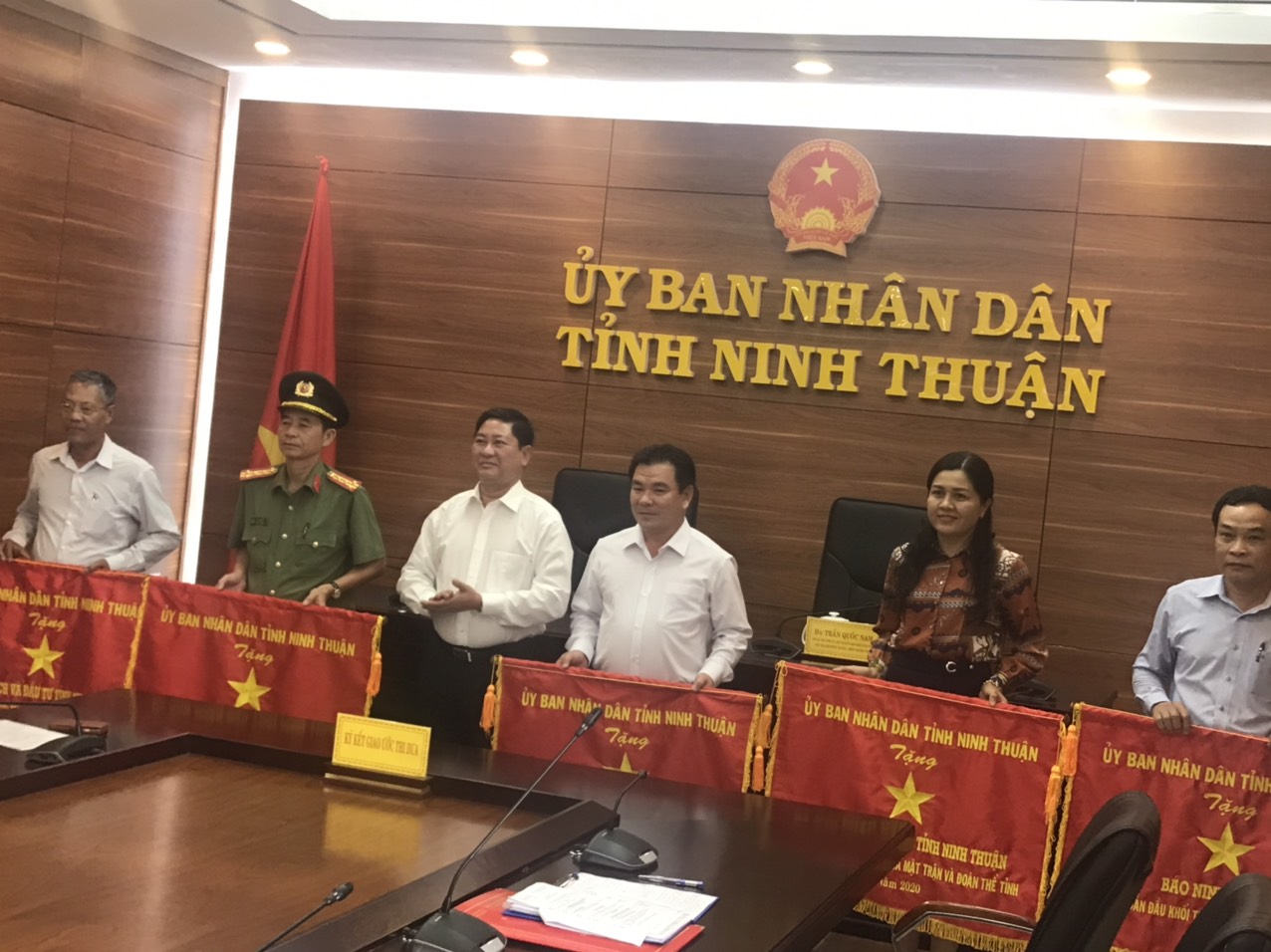 UBND tỉnh Ninh Thuận tổ chức Hội nghị trực tuyến tổng kết công tác Thi đua, Khen thưởng năm 2020