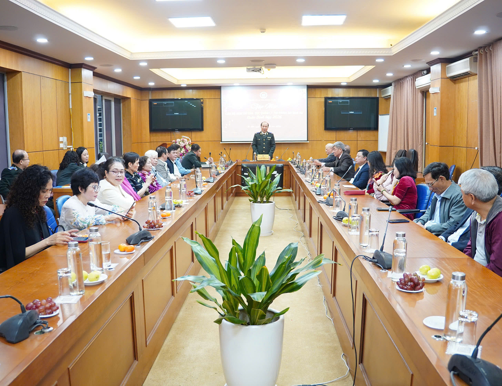 Cục Quản lý Thi hành án dân sự gặp mặt các cán bộ hưu trí nhân dịp Xuân Bính Ngọ 2026