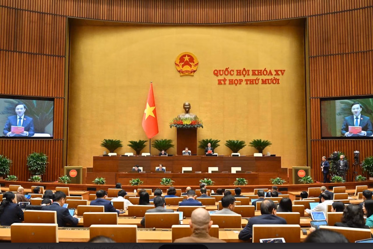 Kịp thời hoàn thiện đồng bộ quy định dưới luật về tổ chức bộ máy, quản trị nguồn nhân lực thi hành án dân sự