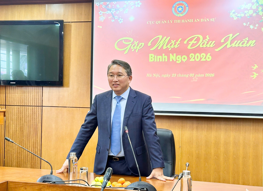 Bộ trưởng Bộ Tư pháp Nguyễn Hải Ninh chúc Tết đầu Xuân Bính Ngọ 2026 cán bộ, công chức Cục Quản lý Thi hành án dân sự