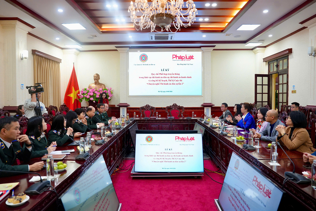 Cục Quản lý Thi hành án dân sự và Báo Pháp luật Việt Nam ký kết Quy chế phối hợp truyền thông trong lĩnh vực Thi hành án dân sự, thi hành án hành chính