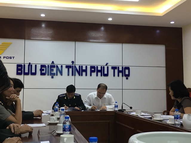 Cục THADS tỉnh Phú Thọ - Bưu điện tỉnh Phú Thọ tổ chức ký kết thỏa thuận hợp tác về việc tiếp nhận hồ sơ, trả kết quả giải quyết thủ tục hành chính qua dịch vụ bưu chính công ích trên địa bàn tỉnh Phú Thọ.