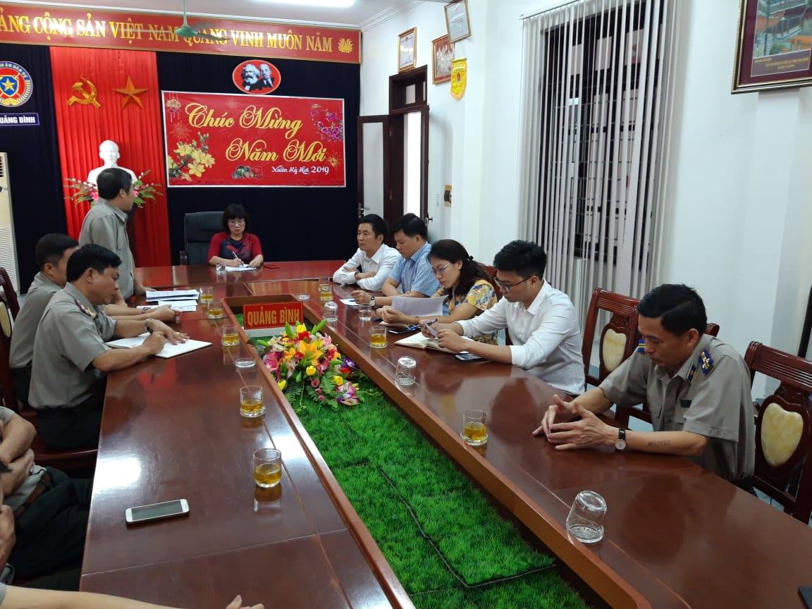 Thứ trưởng Bộ Tư pháp thăm và làm việc với  Cục Thi hành án dân sự tỉnh Quảng Bình.
