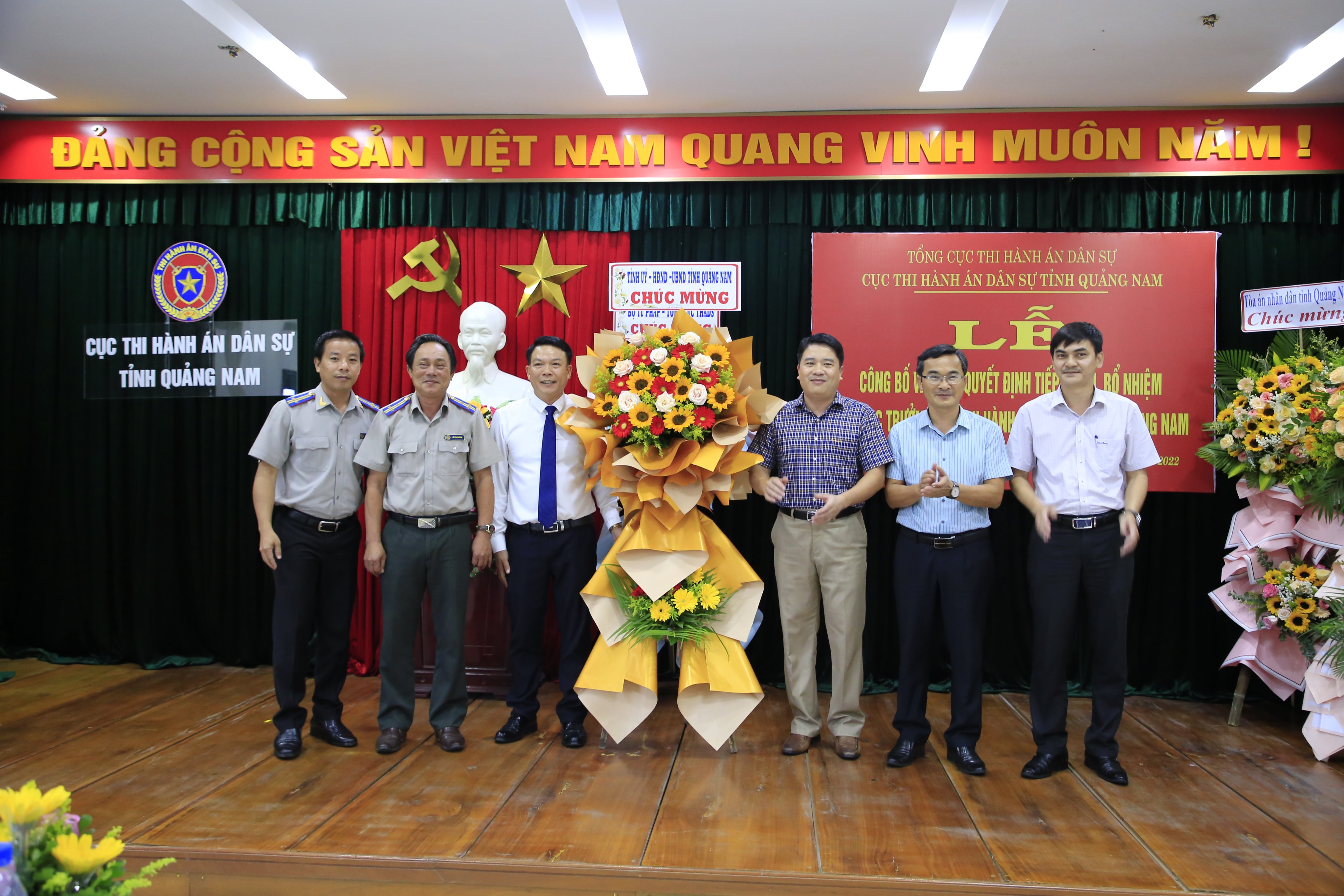 Cục Thi hành án dân sự tỉnh Quảng Nam tổ chức Lễ công bố, trao quyết định tiếp nhận, bổ nhiệm Phó Cục trưởng Cục Thi hành án dân sự tỉnh Quảng Nam