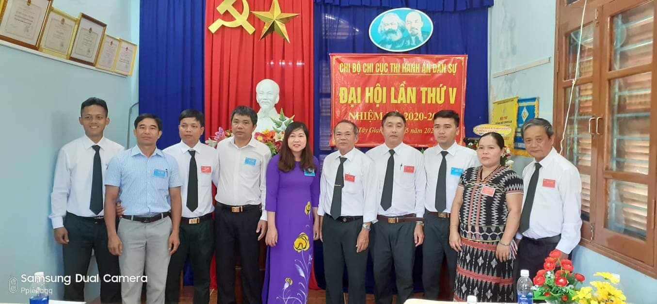 Đại hội Chi bộ Chi cục Thi hành án dân sự huyện Tây Giang