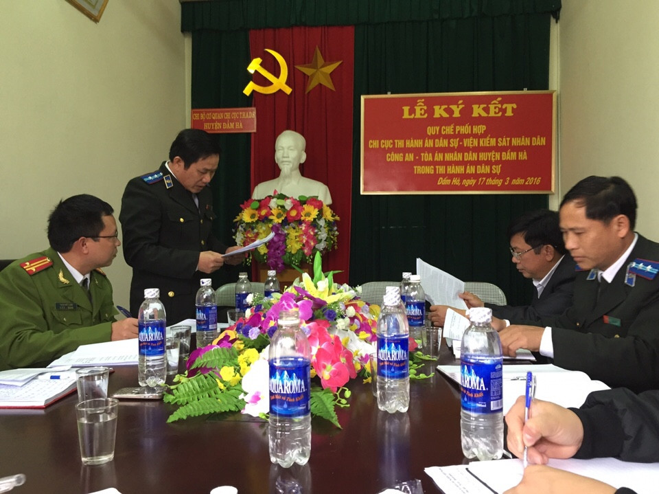 Đ/c Nguyễn Văn Bình - Chi cục Trưởng phát biểu tại buổi lễ
