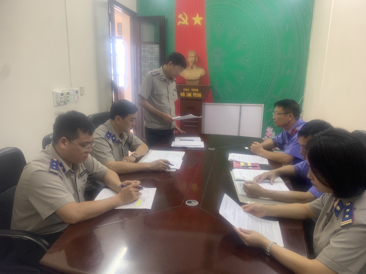 Viện kiểm sát nhân dân huyện Hải Hà trực tiếp kiểm sát hoạt động thi hành án dân sự trong công tác kho, bảo quản và xử lý tang vật
