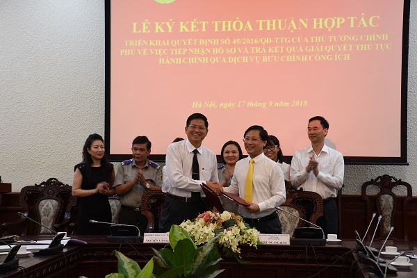 Lễ ký kết thỏa thuận hợp tác giữa Tổng cục thi hành án dân sự và Tổng công ty Bưu điện Việt Nam