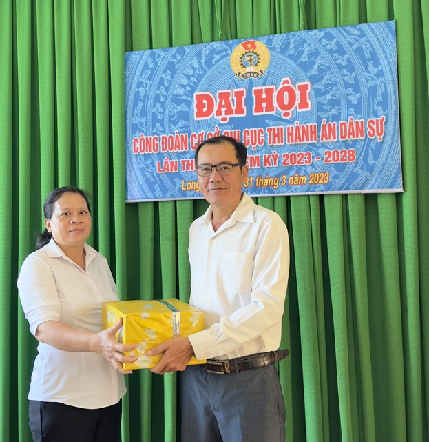 Đại hội Công đoàn cơ sở Chi cục Thi hành án dân sự huyện Long Phú nhiệm kỳ 2023 – 2028