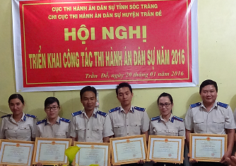 Chi cục Thi hành án dân sự huyện Trần Đề tổ chức Hội nghị triển khai công tác thi hành án dân sự năm 2016