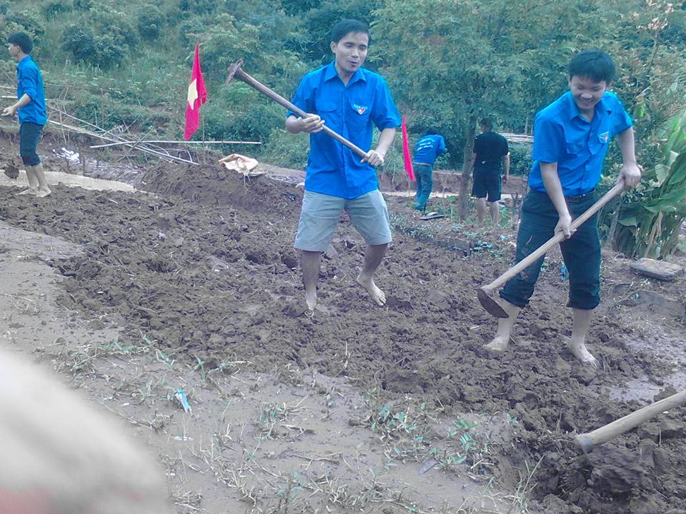 Đoàn thanh niên Cục Thi hành án dân sự tỉnh Sơn La chung tay xây dựng nông thôn mới 5