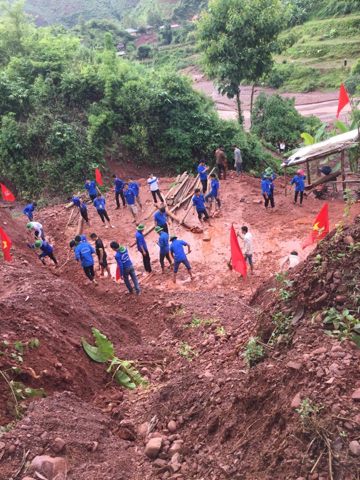 Đoàn thanh niên Cục Thi hành án dân sự tỉnh Sơn La chung tay xây dựng nông thôn mới 10