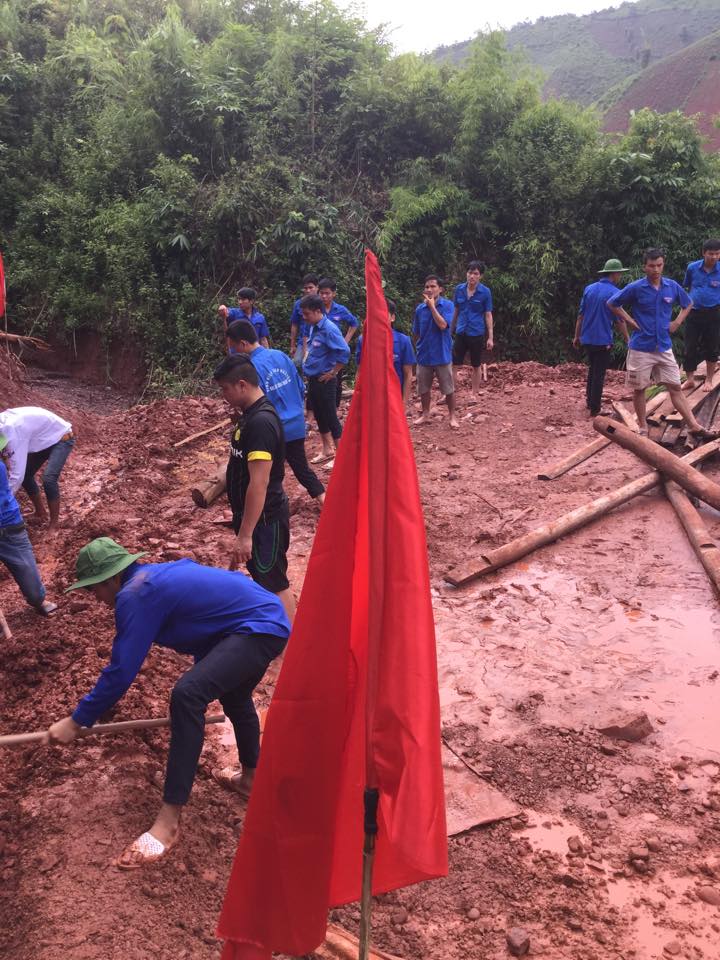 Đoàn thanh niên Cục Thi hành án dân sự tỉnh Sơn La chung tay xây dựng nông thôn mới 9
