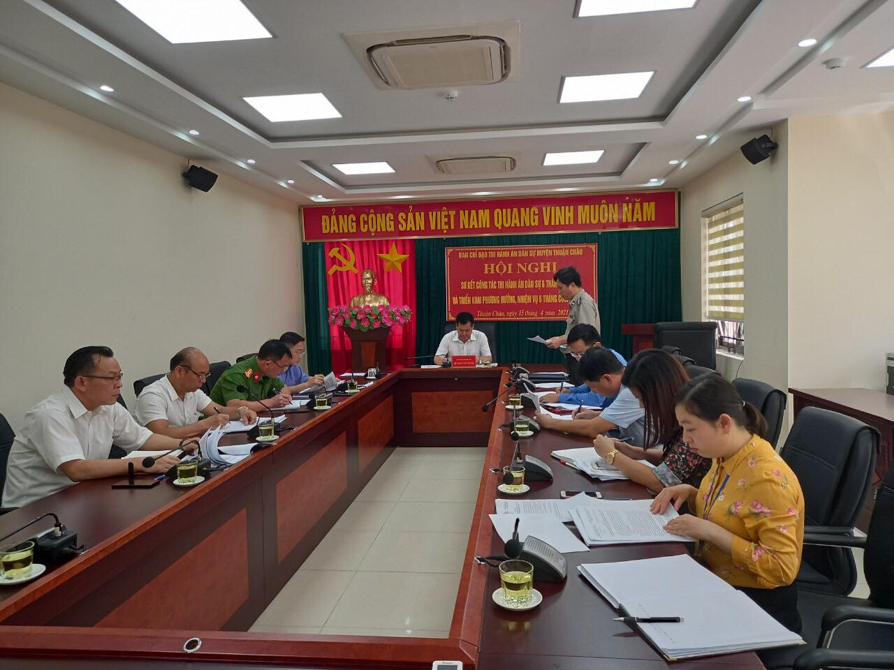Ban Chỉ đạo Thi hành án dân sự huyện Thuận Châu tổ chức Hội nghị sơ kết 6 tháng đầu năm và phương hướng nhiệm vụ 6 tháng cuối năm 2021.