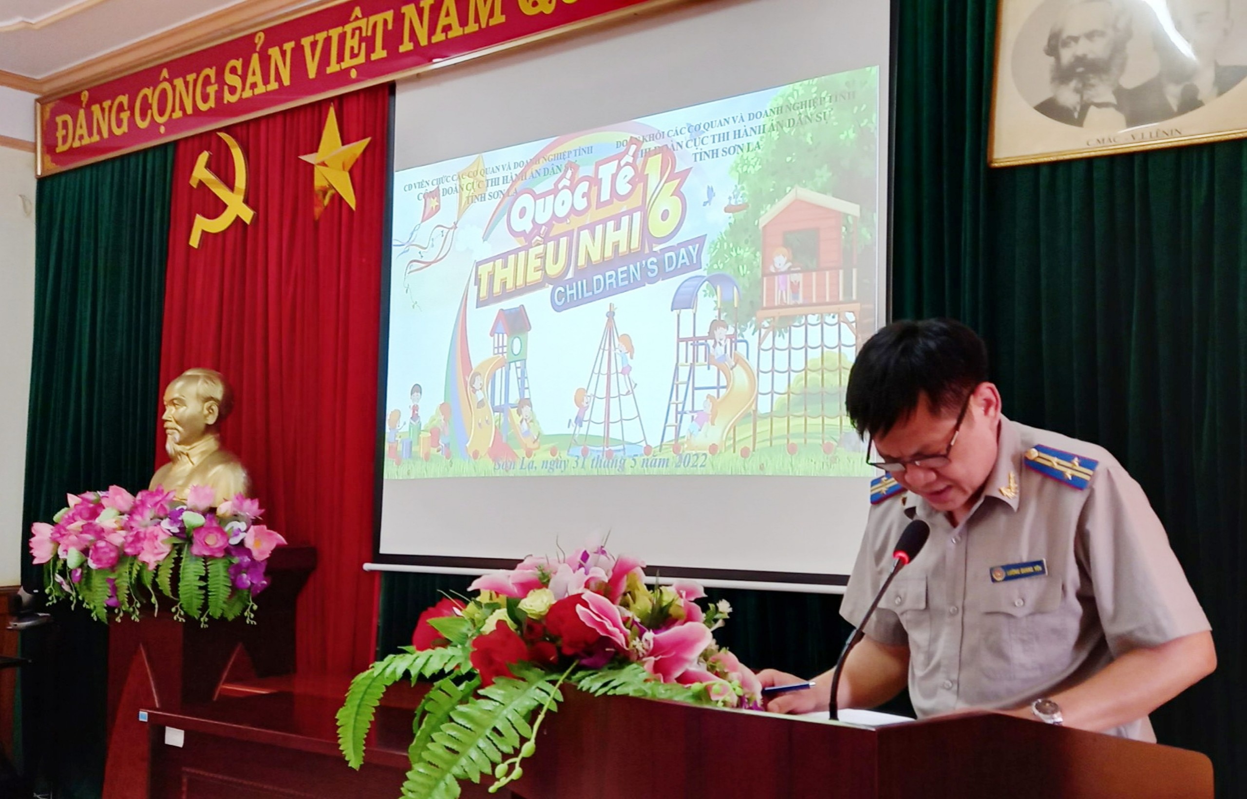 Chi đoàn Cục Thi hành án dân sự tỉnh Sơn La tham gia, thực hiện chương trình “Chung tay kết nối nông sản chia sẻ yêu thương trên địa bàn tỉnh Sơn La”