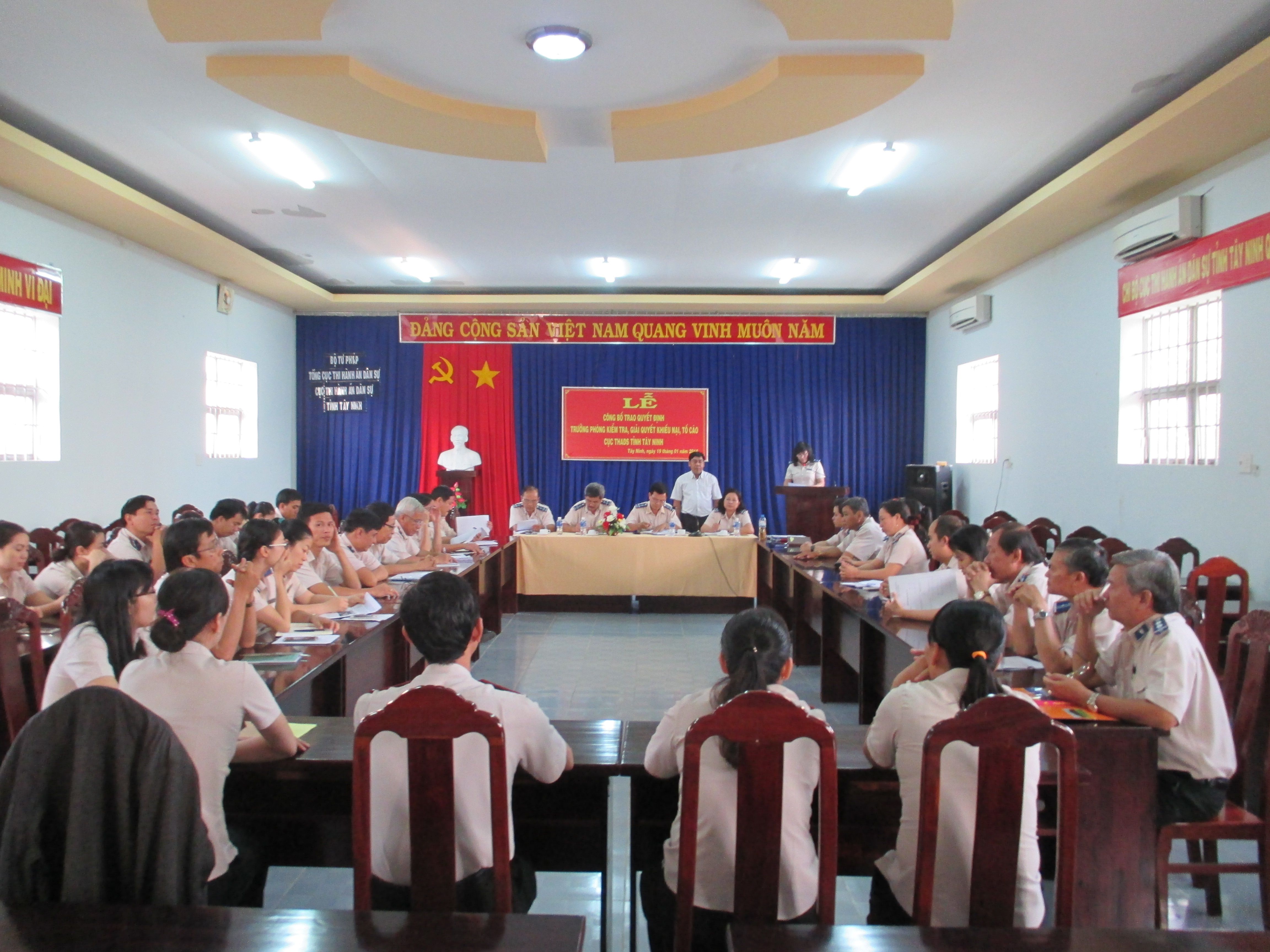 Công bố, trao Quyết định tiếp nhận, bổ nhiệm Trưởng phòng Kiểm tra, giải quyết khiếu nại thuộc Cục Thi hành án dân sự tỉnh Tây Ninh