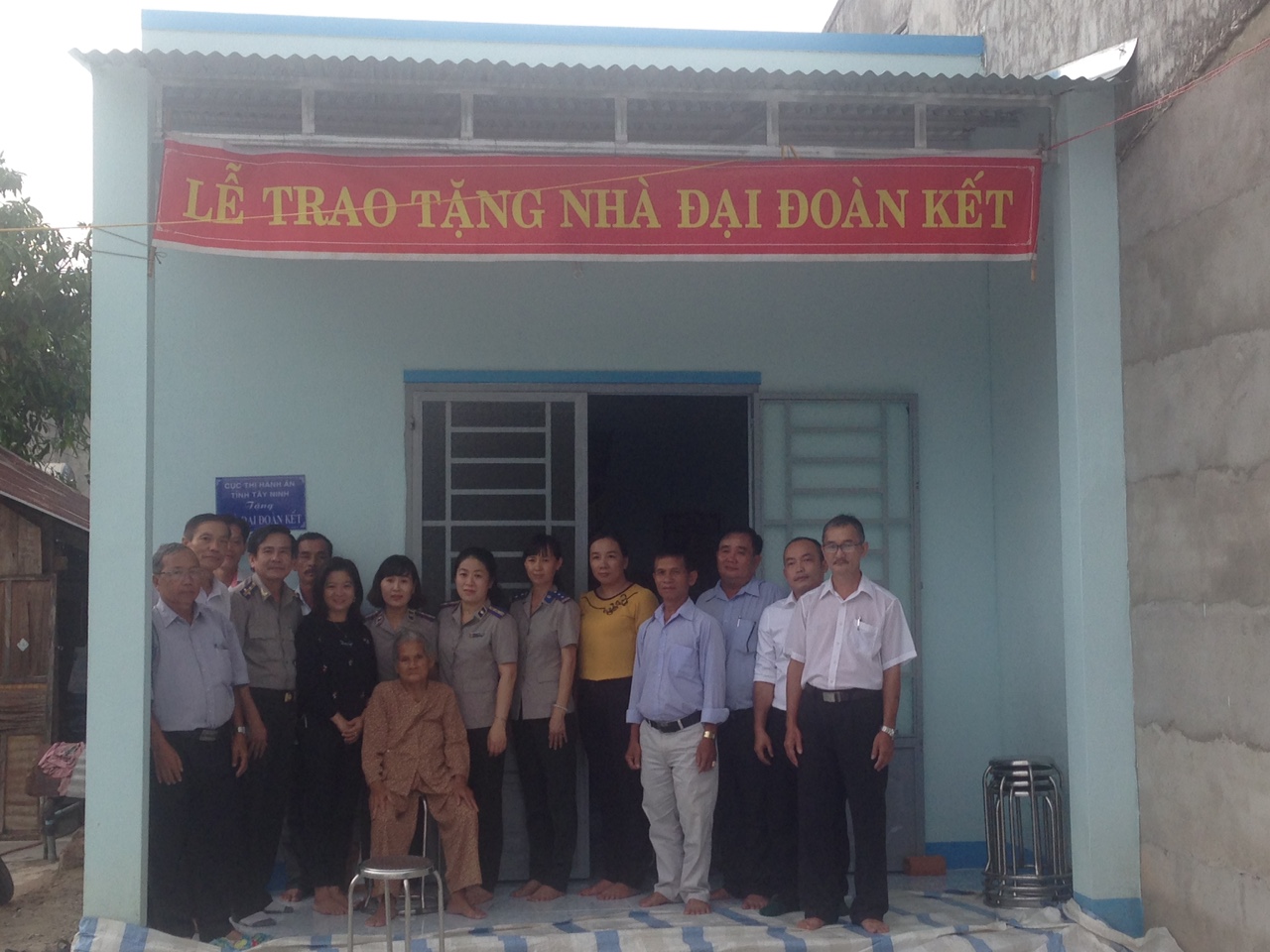 Cục Thi hành án dân sự tỉnh Tây Ninh thực hiện phong trào Chung sức xây dựng nông thôn mới năm 2018