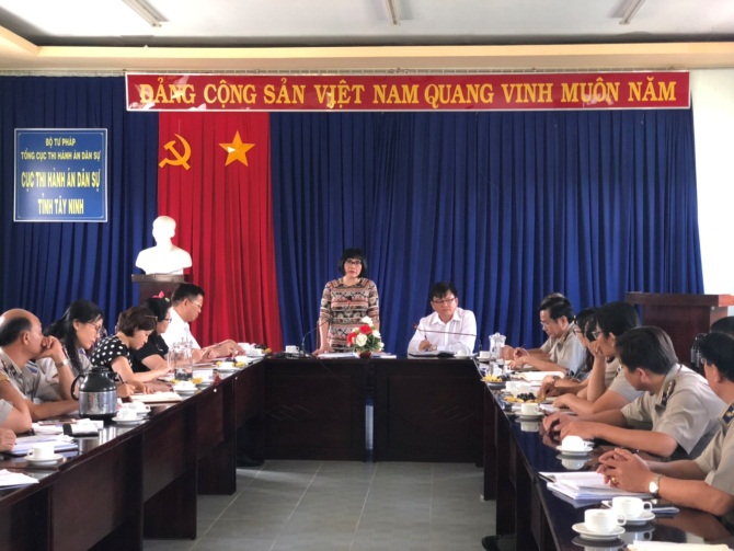 Thứ trưởng Bộ Tư pháp Đặng Hoàng Oanh thăm và làm việc tại Cục Thi hành án dân sự tỉnh Tây Ninh