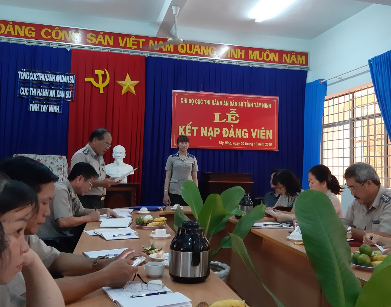 Chi bộ Cục Thi hành án dân sự tỉnh Tây Ninh tổ chức Lễ kết nạp Đảng viên năm 2019