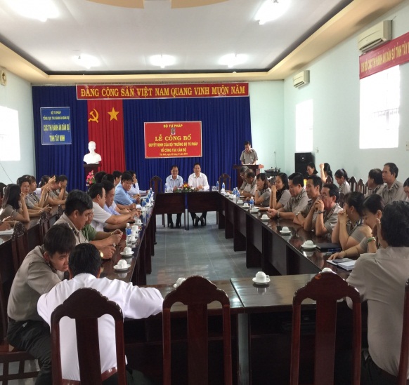 Lễ công bố trao các Quyết định của Bộ trưởng Bộ Tư Pháp về công tác tổ chức cán bộ tại Cục Thi hành án dân sự tỉnh Tây Ninh