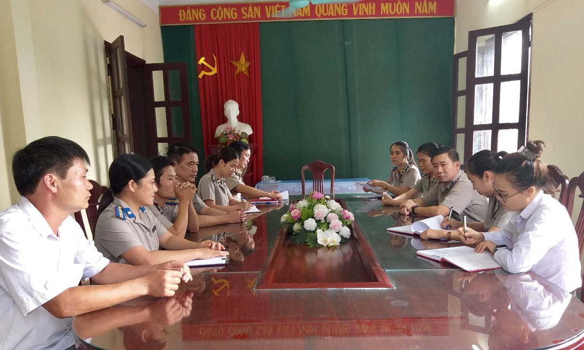 Kiểm tra công vụ tại Chi cục THADS huyện Phú Lương