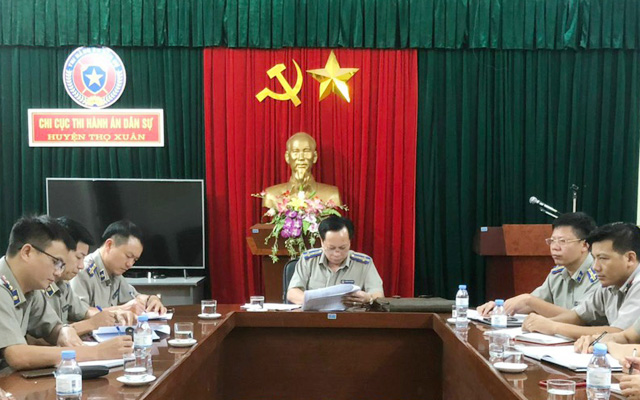 Cục trưởng Hoàng Văn Truyền làm việc tại Chi cục THADS huyện Thọ Xuân