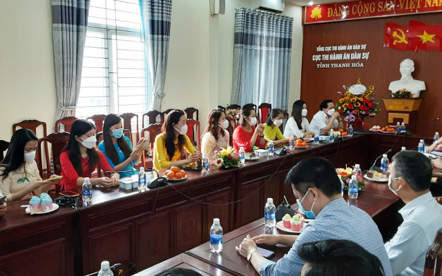 Cục THADS tỉnh tổ chức tọa đàm ngày Quốc tế Phụ nữ 8-3 (3)