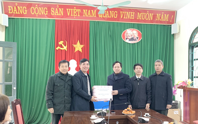 Cục trưởng Hoàng Văn Truyền thăm, chúc Tết tại các Chi cục: Quảng Xương, Sầm Sơn, Hậu Lộc