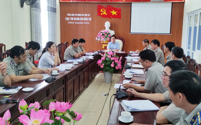 Cục trưởng Hoàng Văn Truyền làm việc với các đơn vị THADS cấp huyện để chuẩn bị cho phiên giải trình về công tác THADS trên địa bàn tỉnh