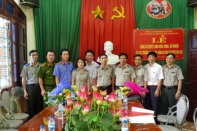 Công bố Quyết định điều động, bổ nhiệm chức vụ Chi cục trưởng Chi cục THADS huyện Hậu Lộc
