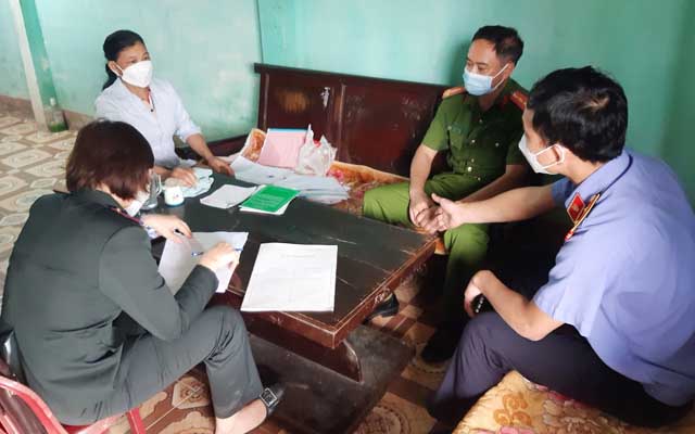 VKSND huyện phối hợp giám sát nghĩa vụ thi hành án của người phải thi hành án tại Như Xuân
