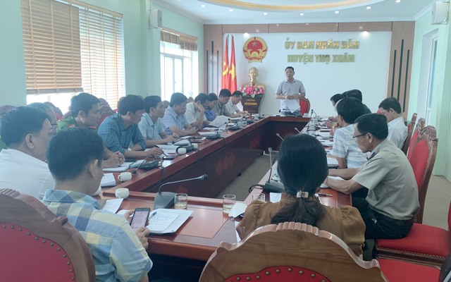 Ban Chỉ đạo THADS huyện Thọ Xuân họp bàn thống nhất biện pháp cưỡng chế giao tài sản các vụ việc khó khăn, phức tạp