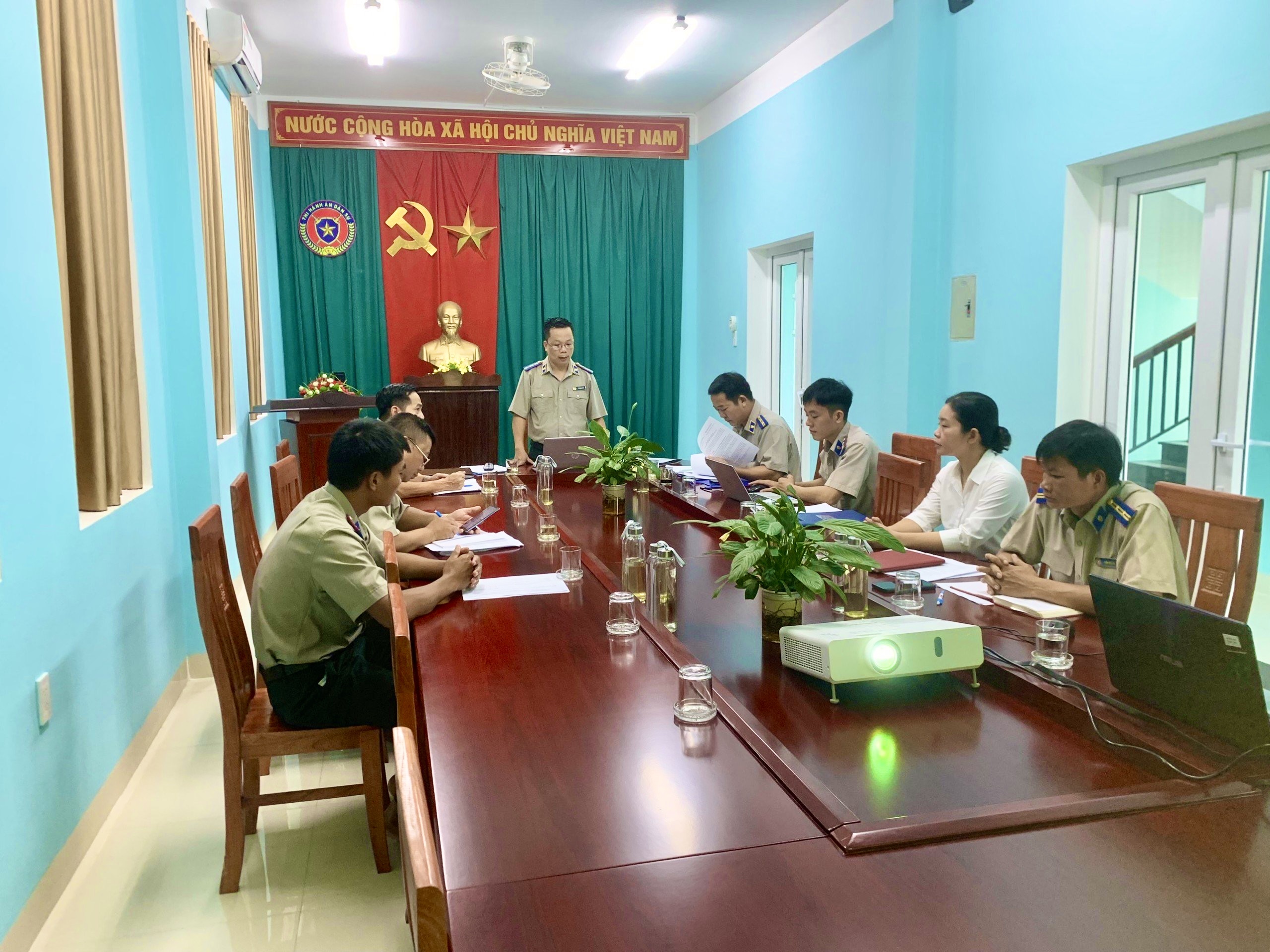 Chi cục Thi hành án dân sự huyện Nam Đông, tỉnh Thừa Thiên Huế thực hiện thắng lợi toàn diện các chỉ tiêu, nhiệm vụ được giao trong năm 2023.