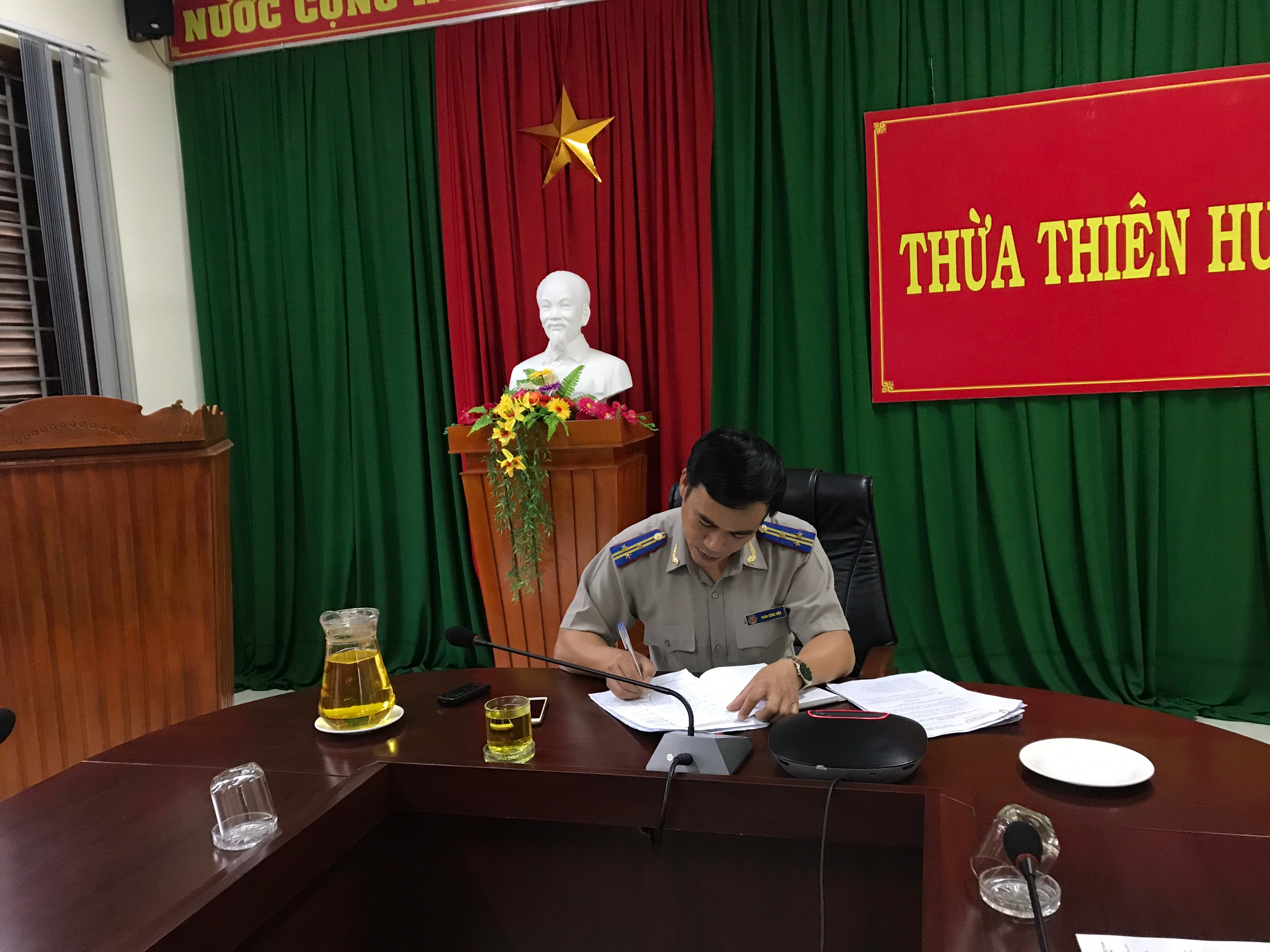 Cục Thi hành án dân sự tỉnh Thừa Thiên Huế tổ chức họp trực tuyến